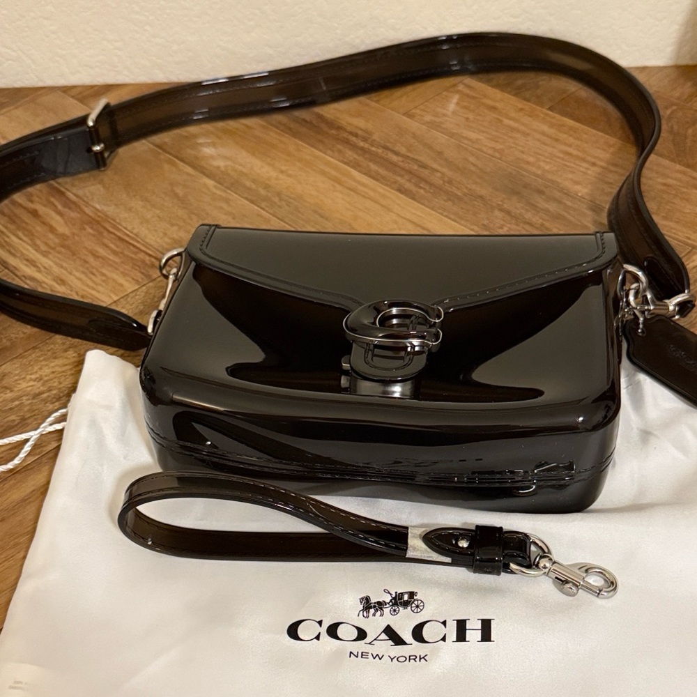 Jelly Tabby Shoulder Bag - Picture 15 of 15